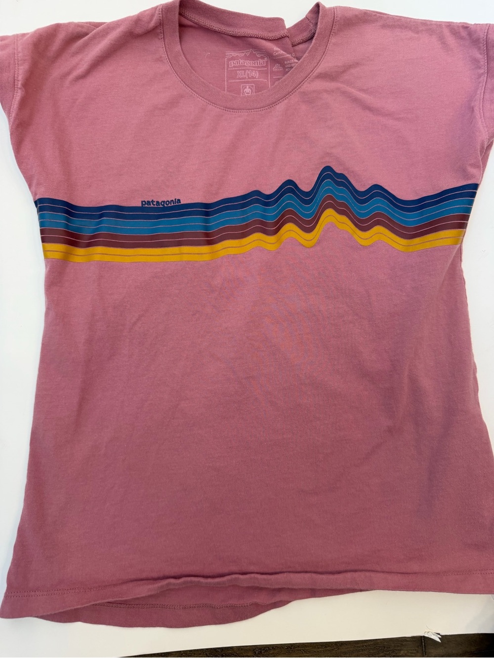 PATAGONIA REGENERATIVE ORGANIC CERTIFIED COTTON GRAPHIC SHIRT GIRLS size 14
